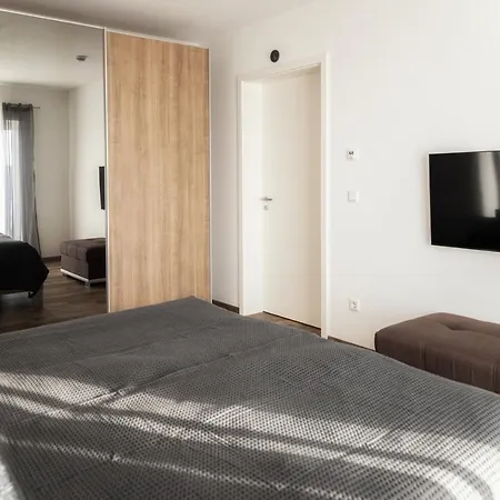 Bergaecker Appartement Neualbenreuth